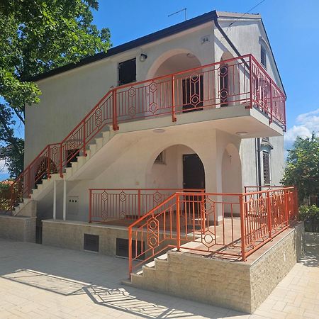 Villa Kucan Porat  Eksteriør billede